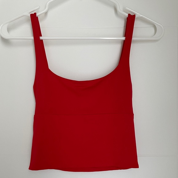 CropTop - Picture 3 of 4